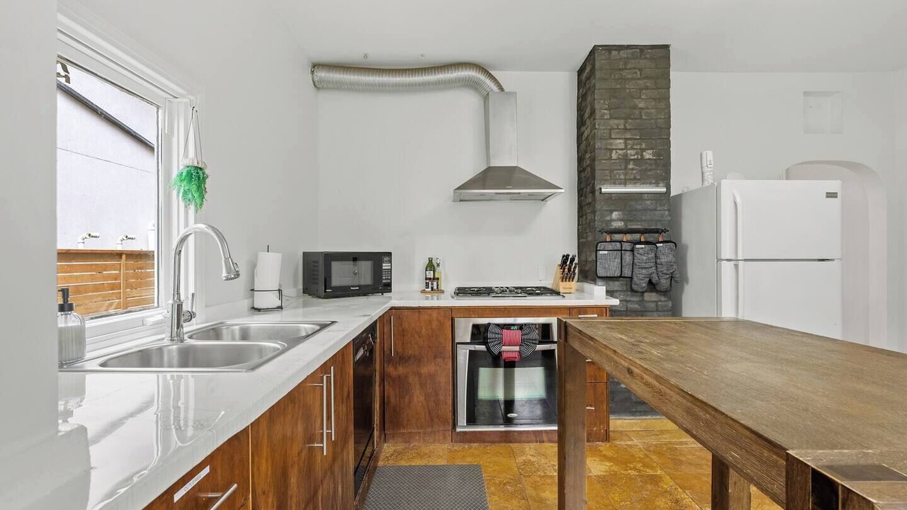 Photo of Kitchen in Bankview