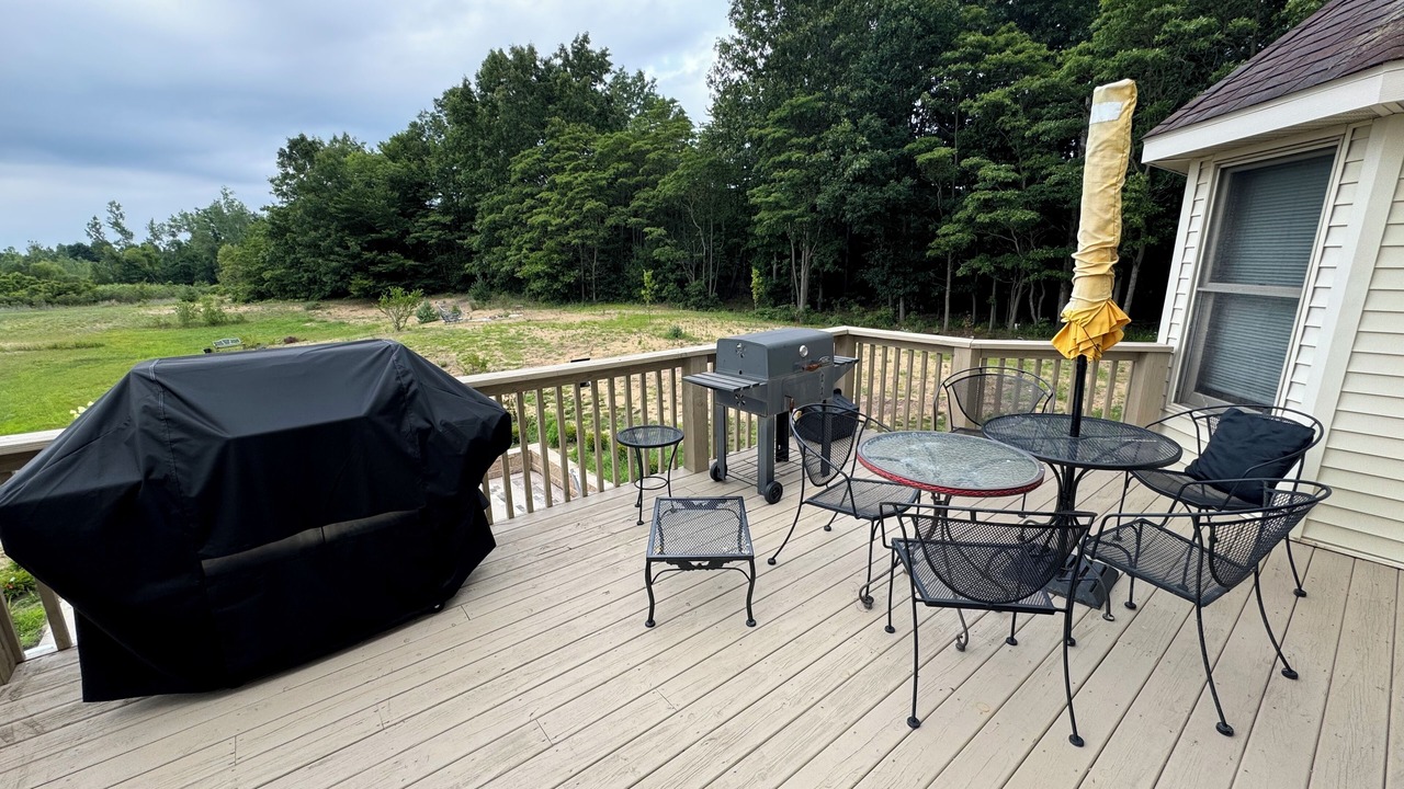 Photo of Outdoor in Covert