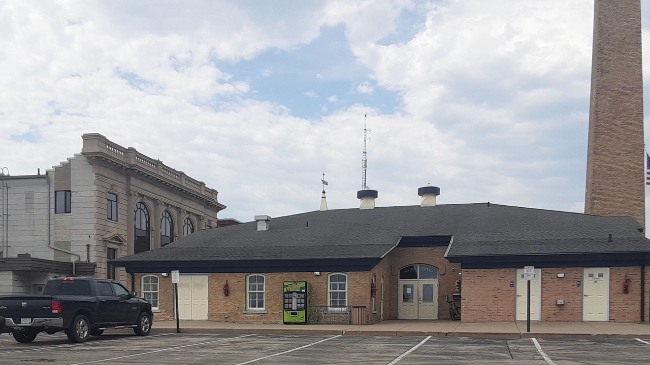Photo of Others in Menominee