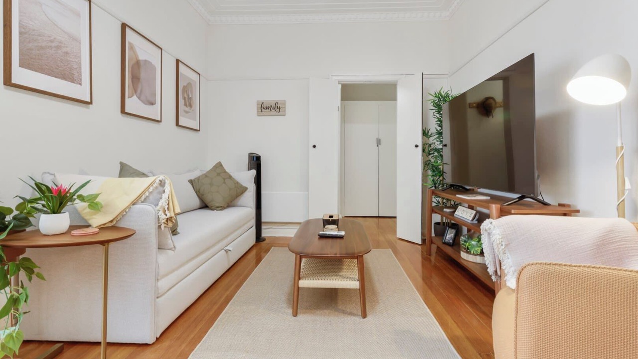 Photo of Livingroom in East Melbourne
