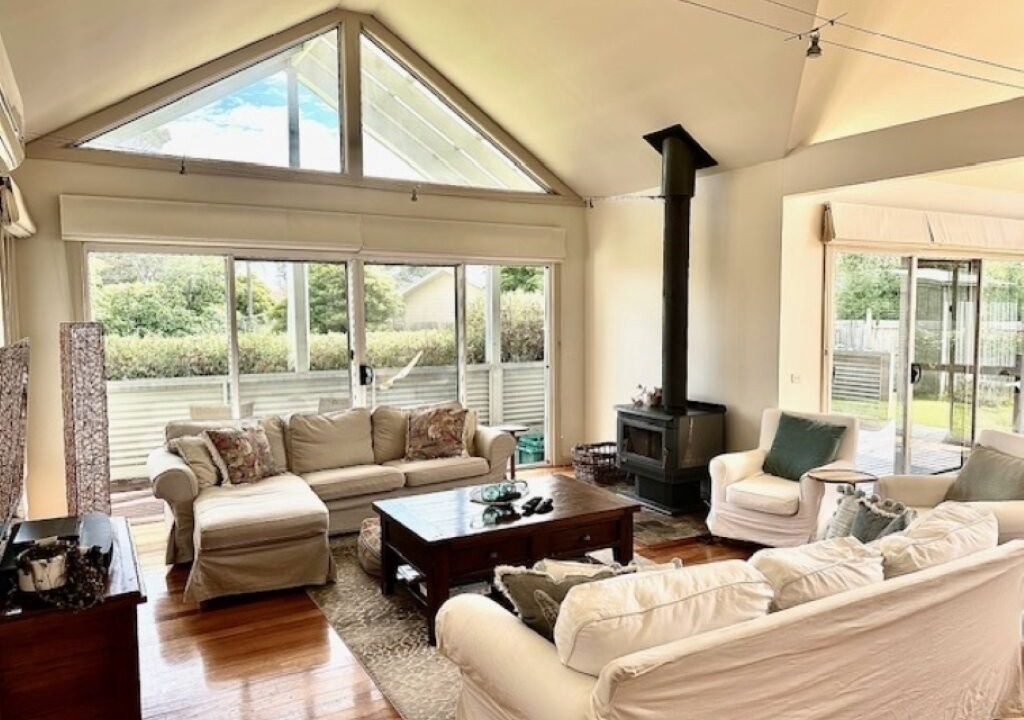 Photo of Livingroom in Cowes