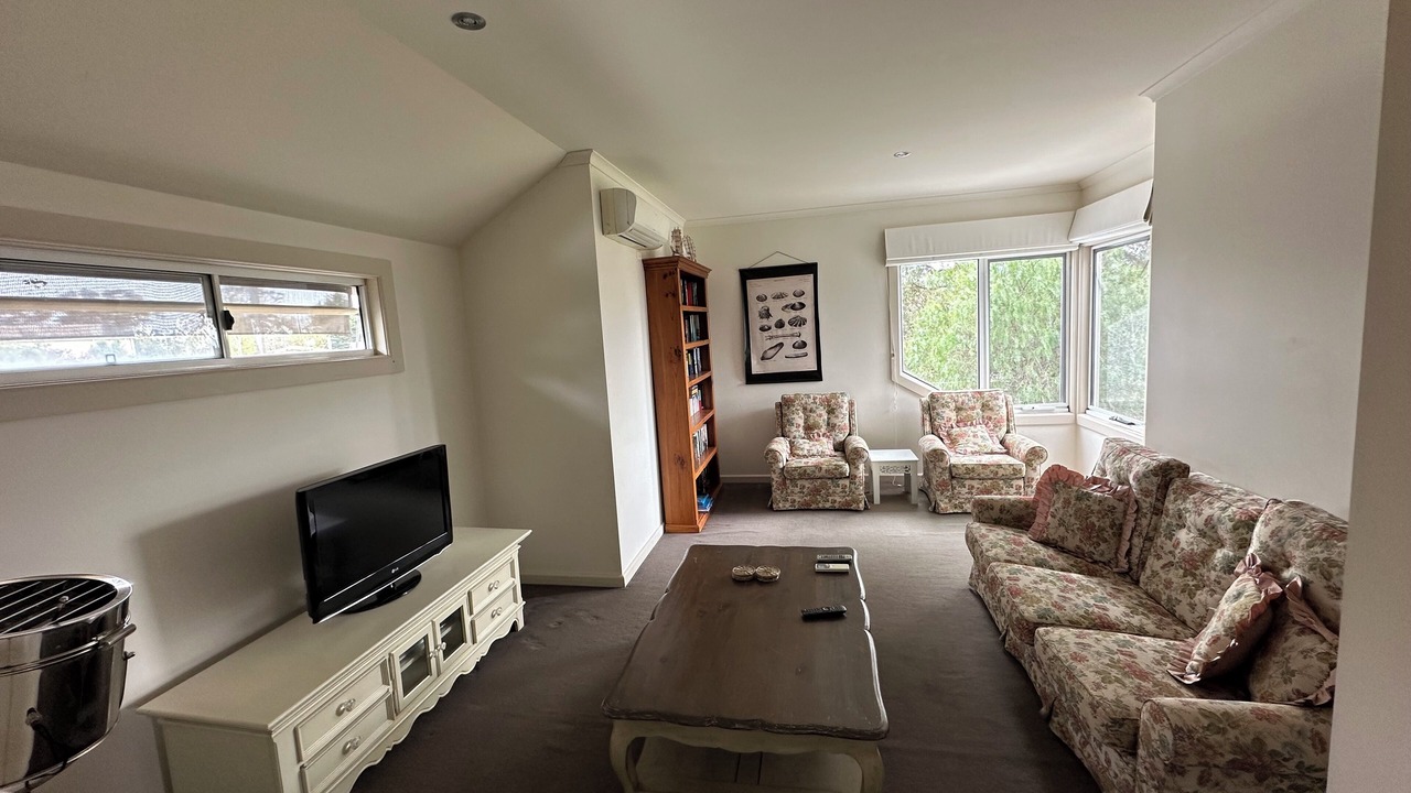 Photo of Livingroom in Cowes