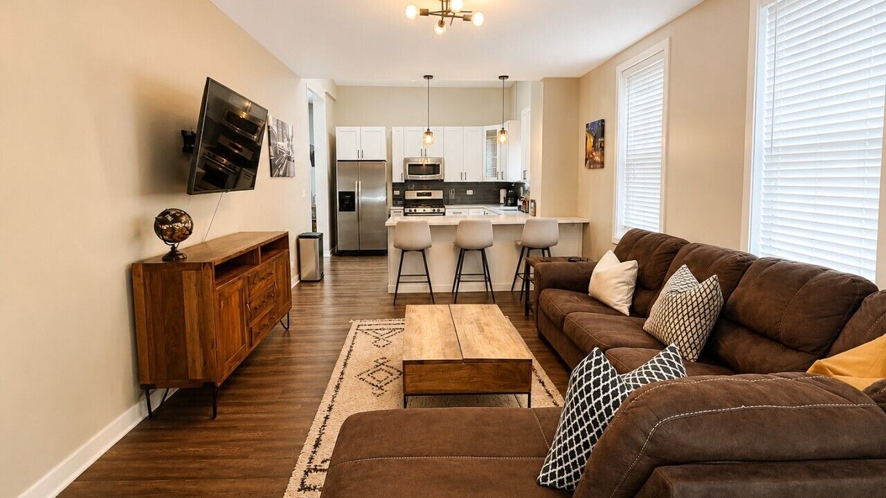 Photo of Bedroom in North Center