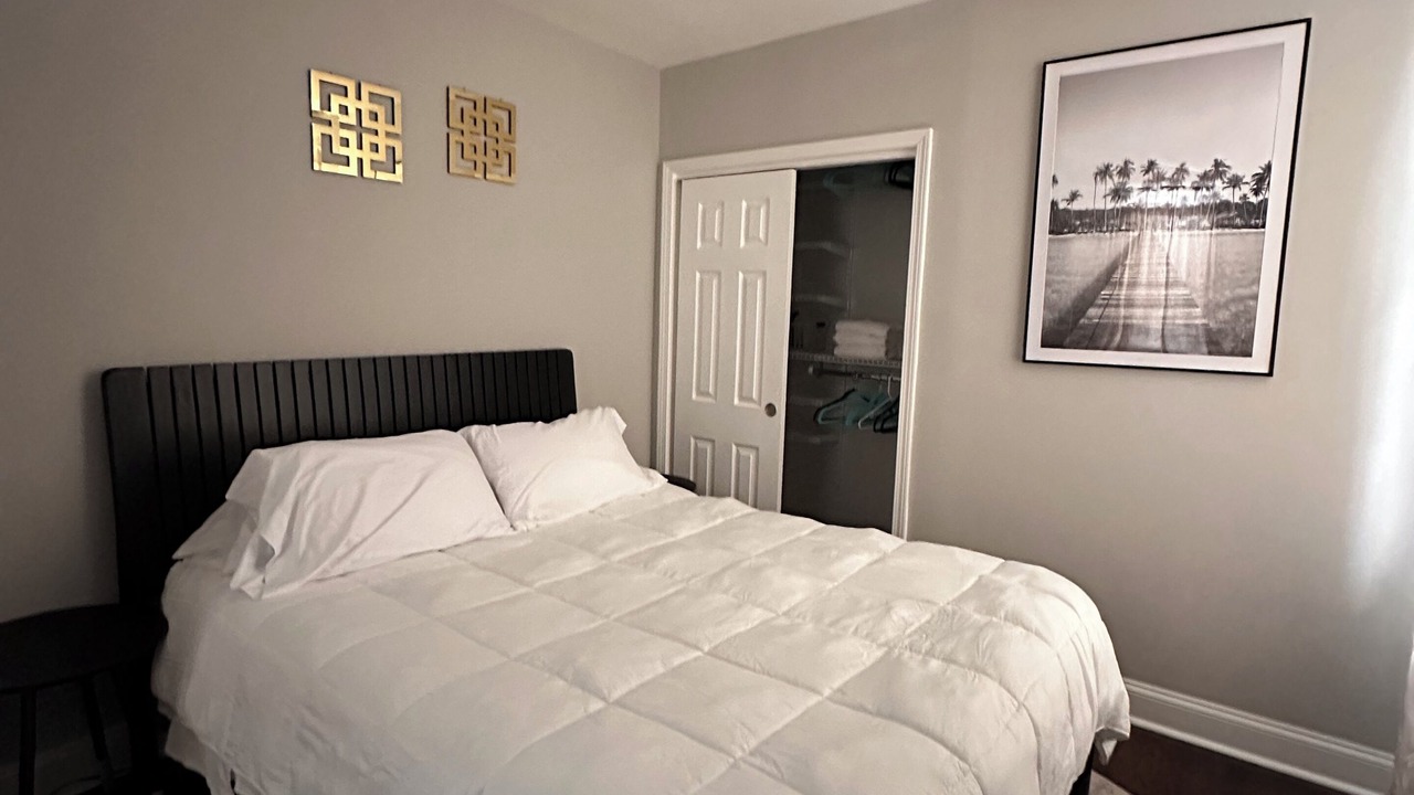 Photo of Bedroom in Downers Grove