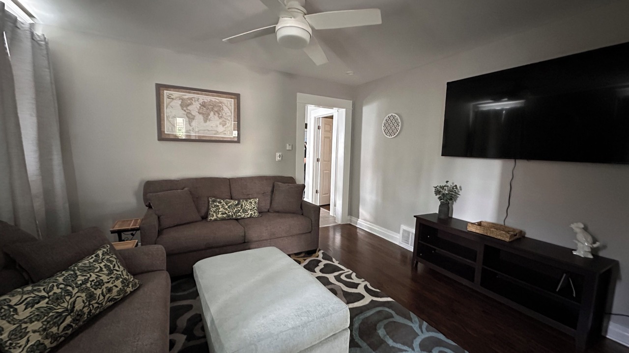 Photo of Livingroom in Downers Grove