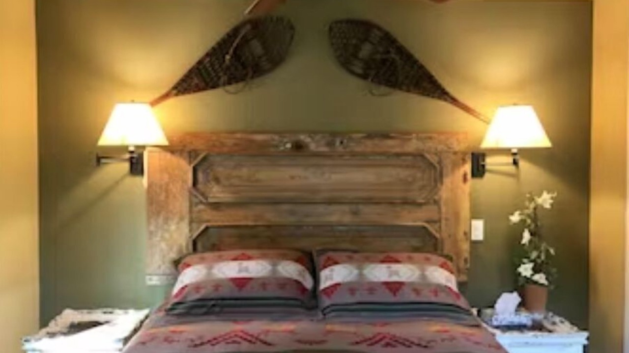 Photo of Bedroom in Groveland