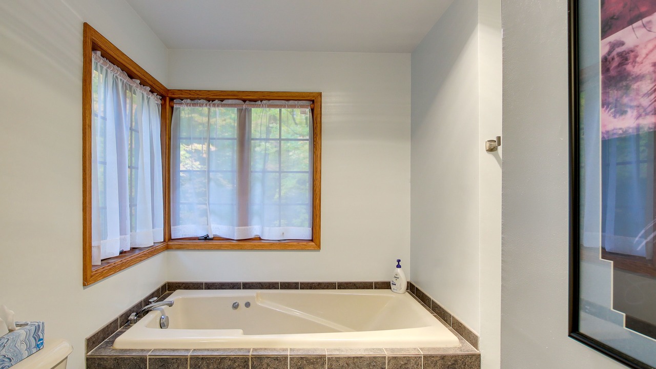 Photo of Bathroom in Sturgeon Bay