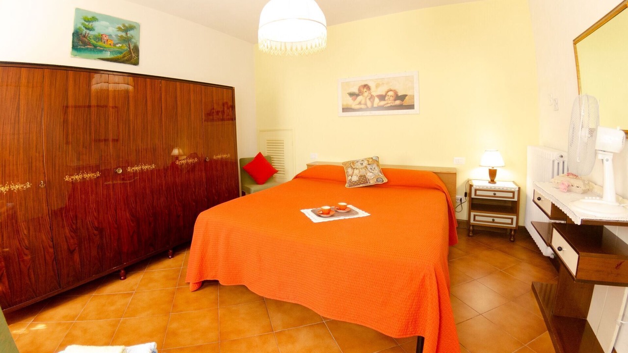 Photo of Bedroom in Capannori