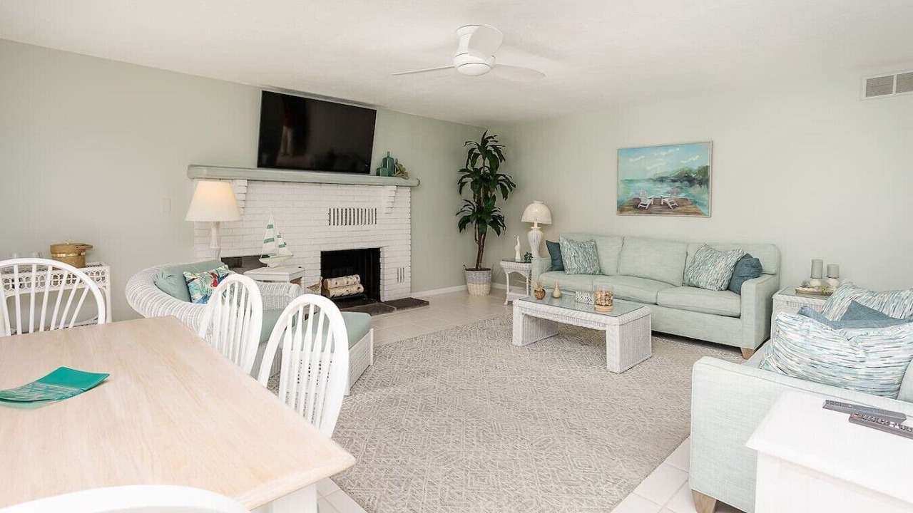 Photo of Livingroom in New Buffalo