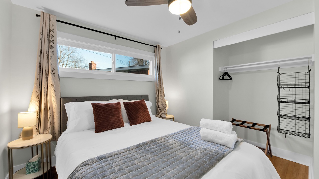 Photo of Bedroom in Madison Heights