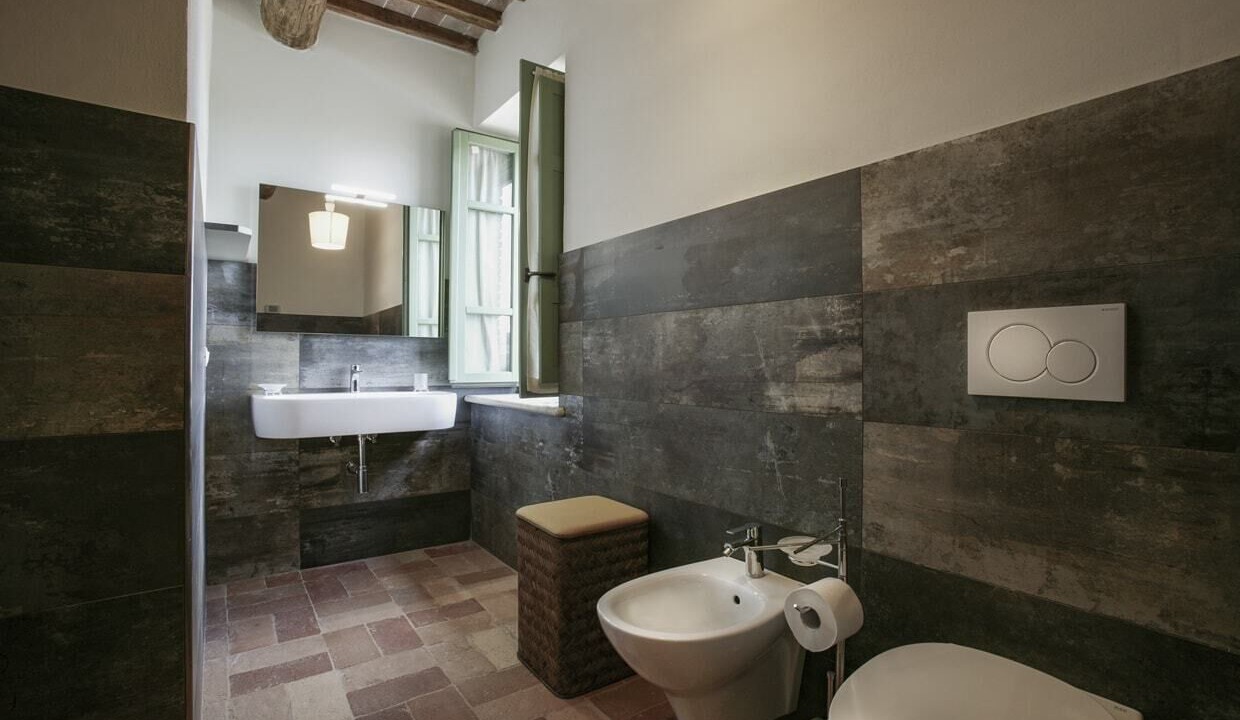 Photo of Bathroom in Acquapendente