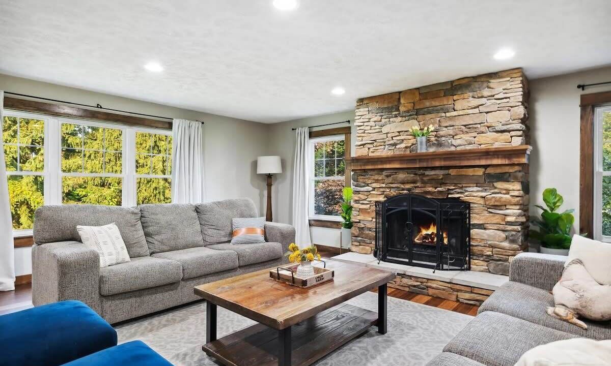 Photo of Livingroom in Sawyer