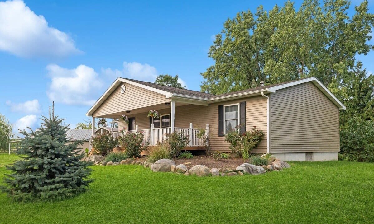 Photo of Outdoor in Sawyer
