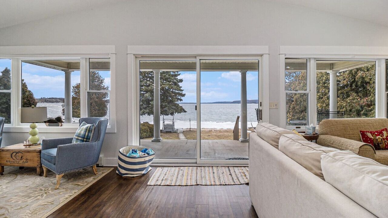 Photo of Livingroom in Beulah