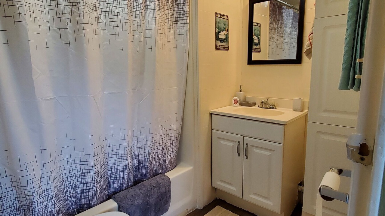 Photo of Bathroom in Sand Lake