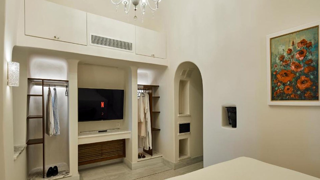 Photo of Bedroom in Imerovigli