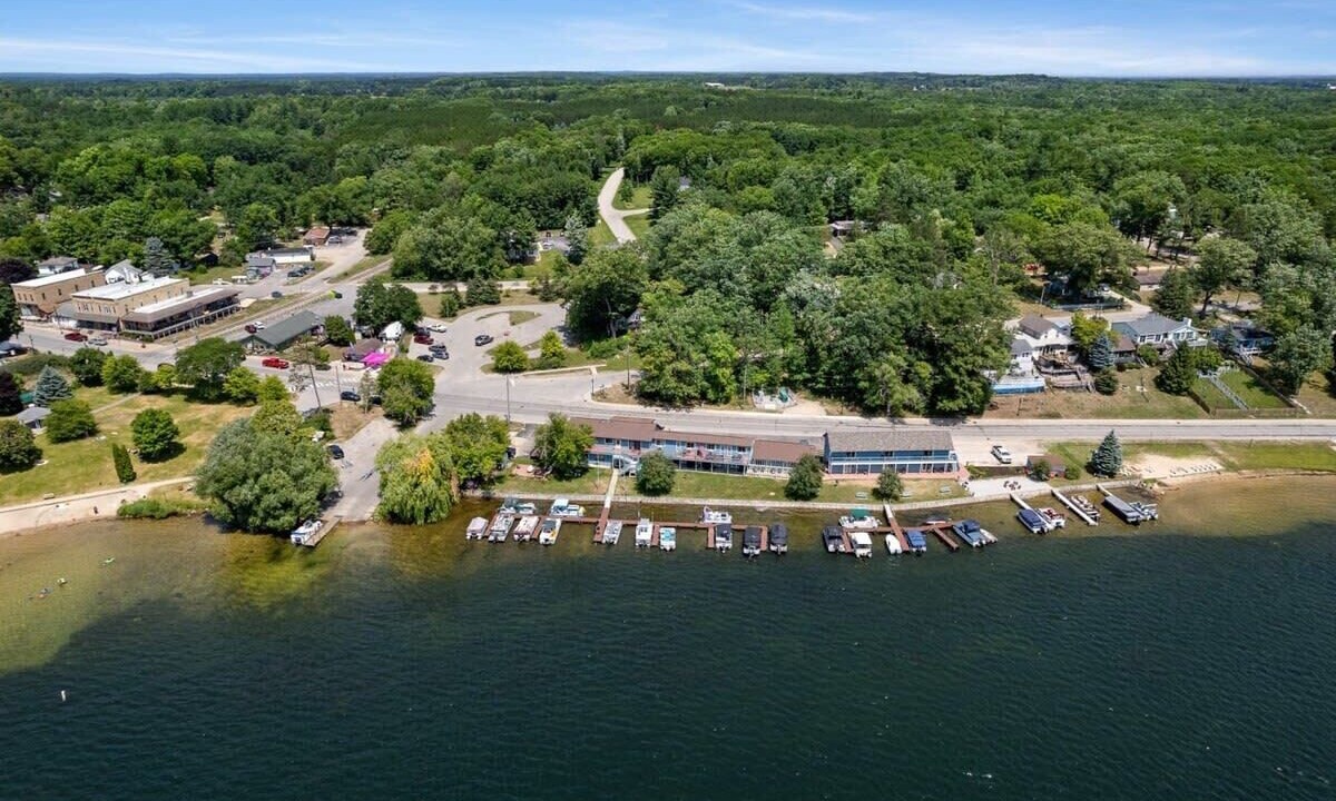 Photo of Outdoor in Mayfield