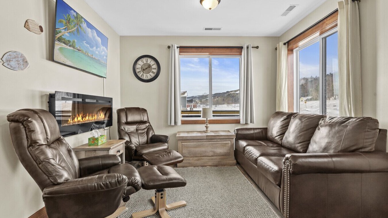 Photo of Livingroom in Houghton