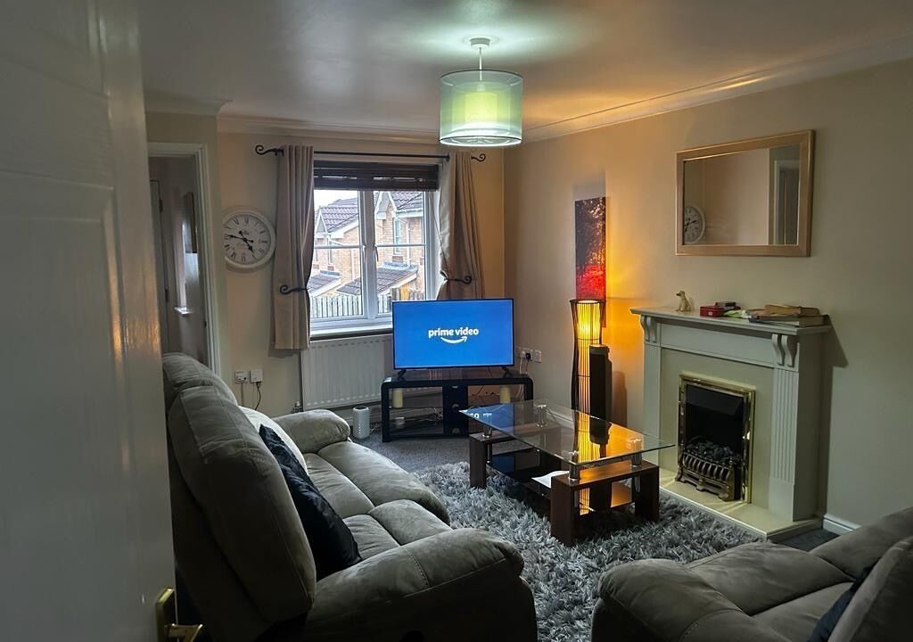 Photo of Livingroom in Oldbury