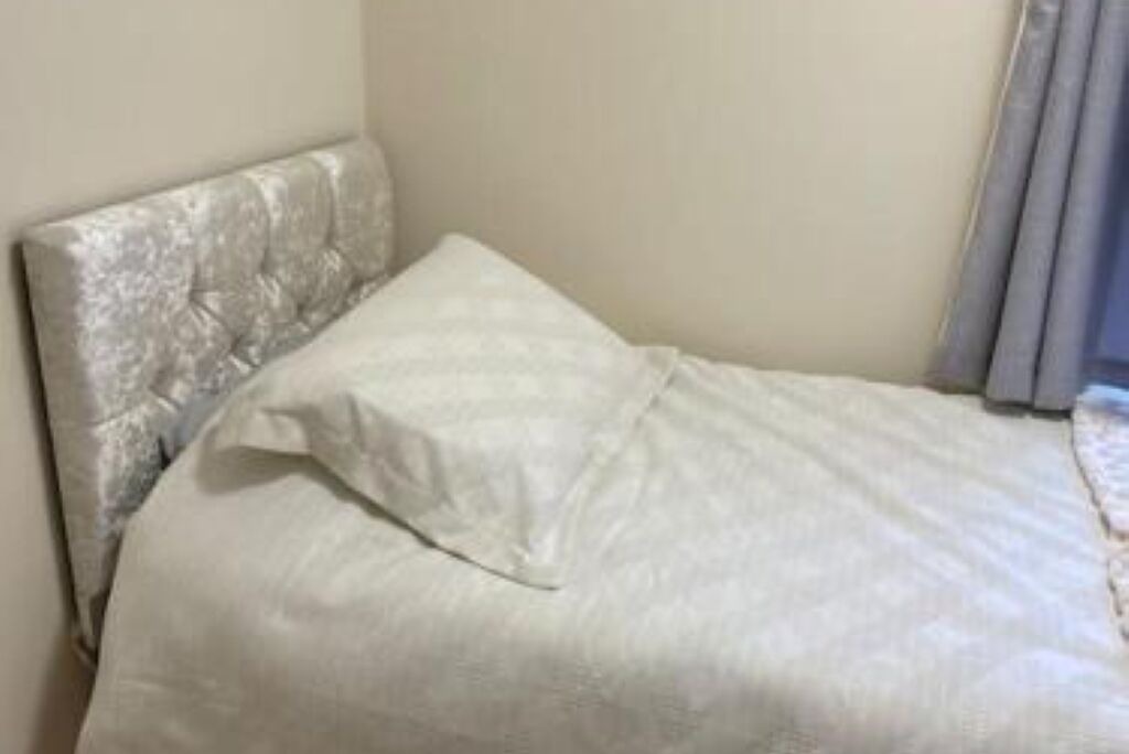 Photo of Bedroom in Oldbury