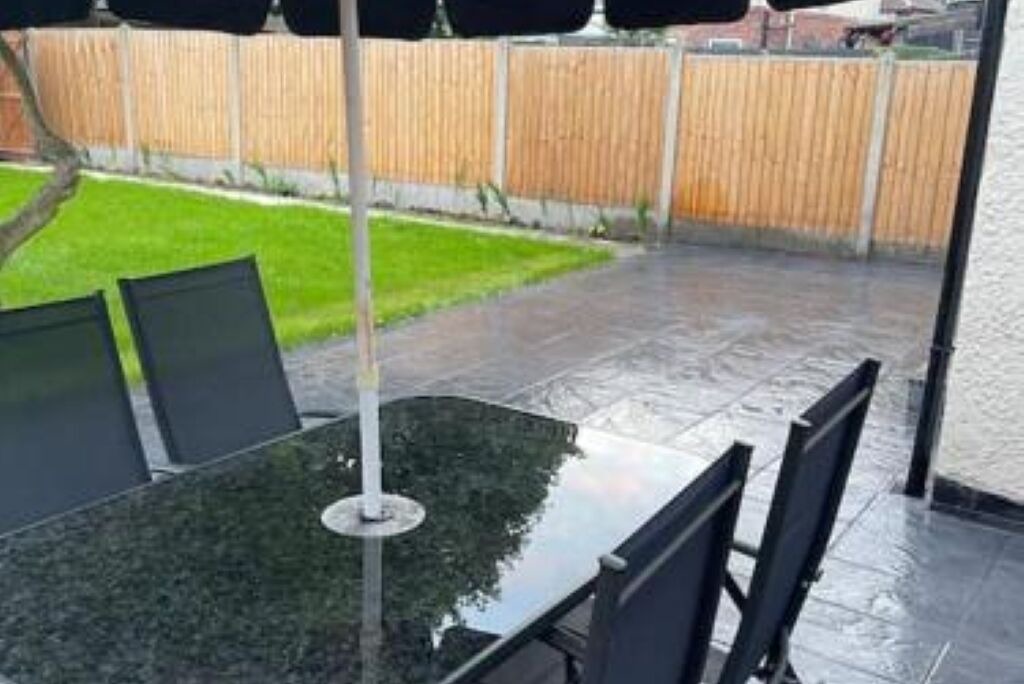 Photo of Outdoor in Oldbury