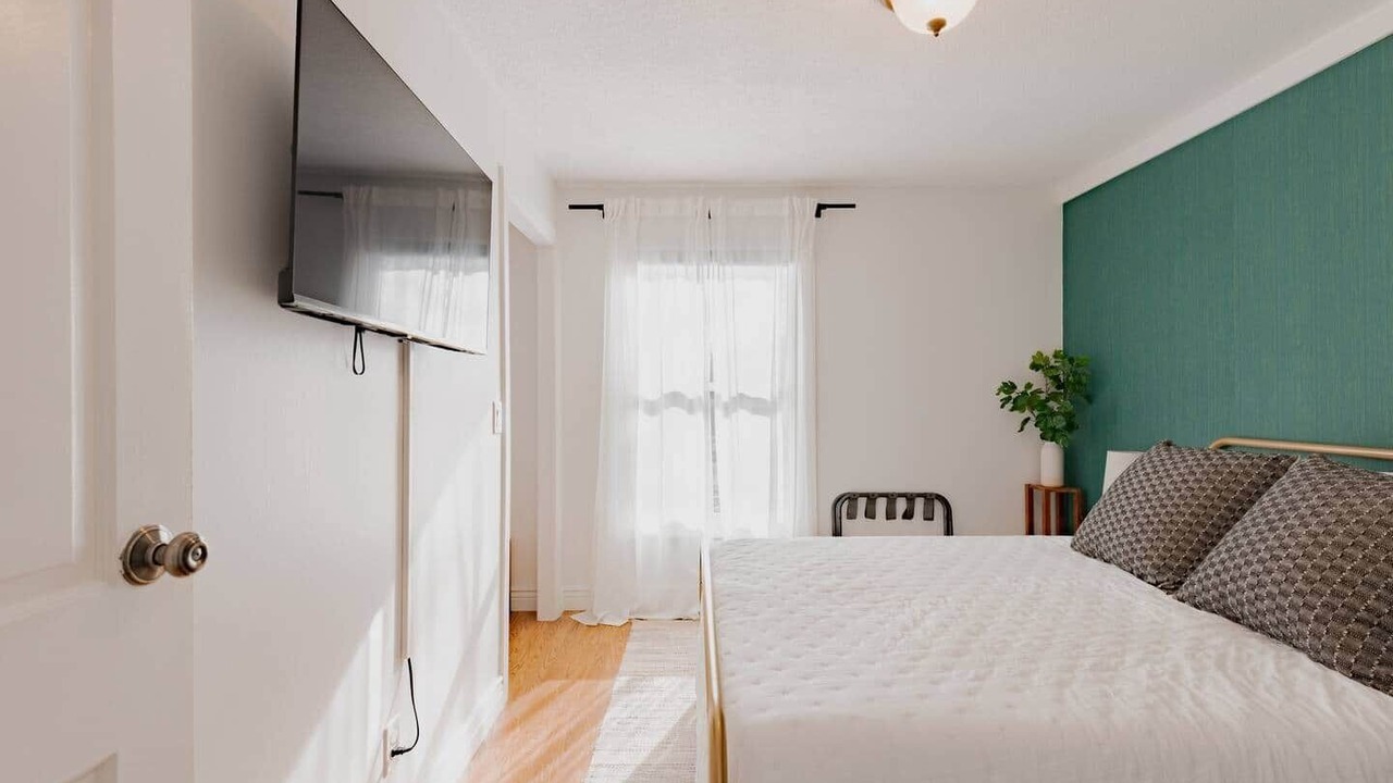 Photo of Bedroom in Midland