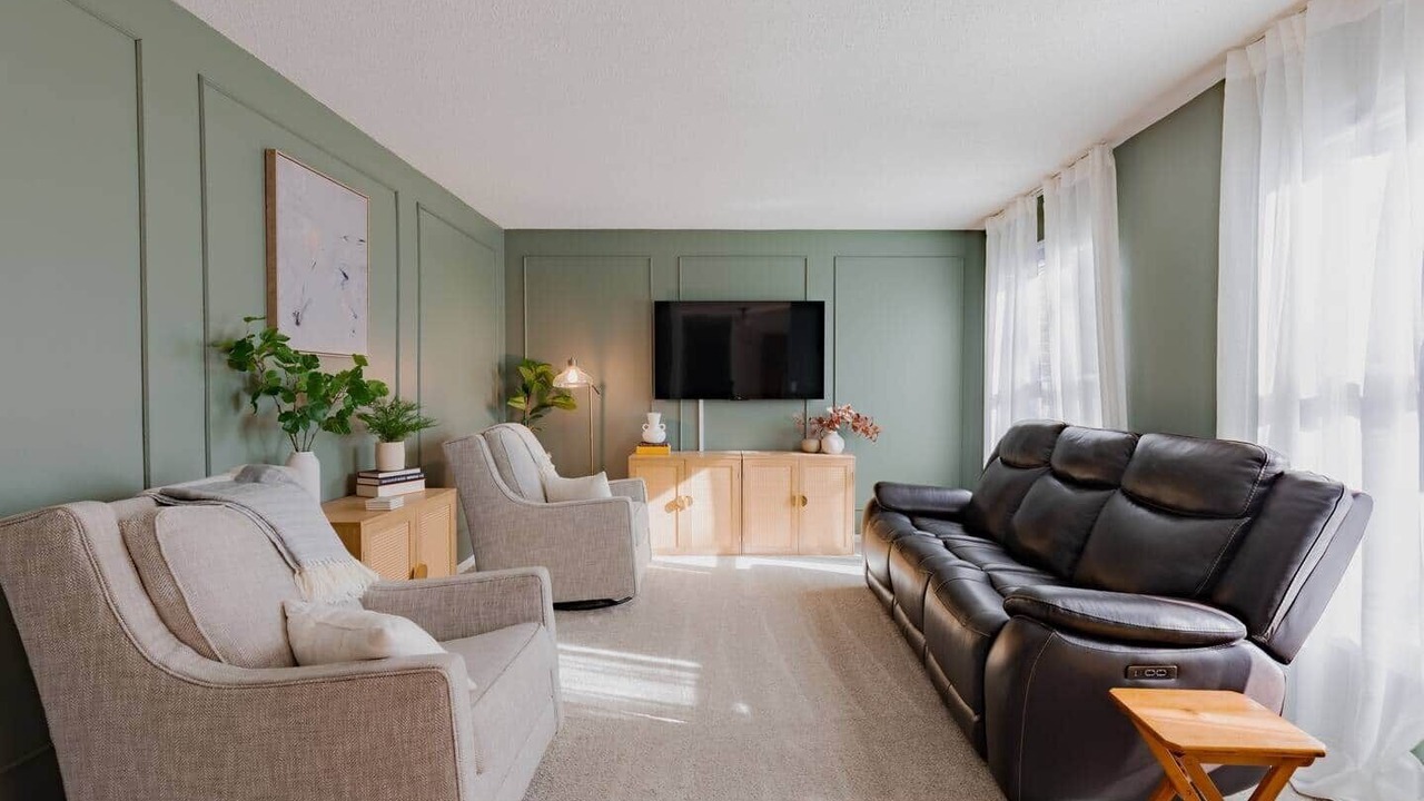 Photo of Livingroom in Midland
