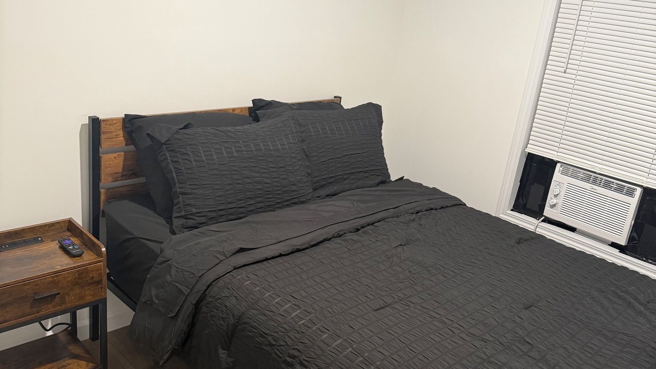 Photo of Bedroom in Toledo
