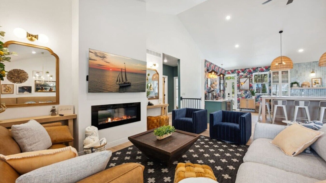 Photo of Livingroom in Sister Bay