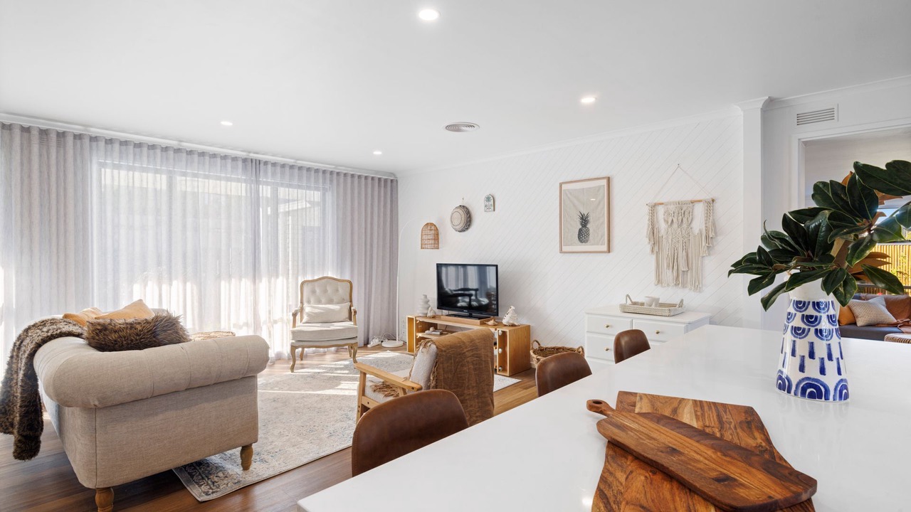 Photo of Livingroom in Rosebud