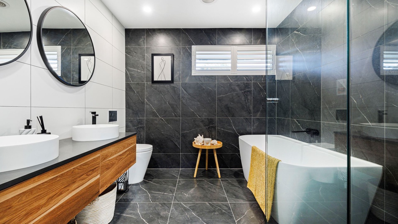 Photo of Bathroom in Rosebud
