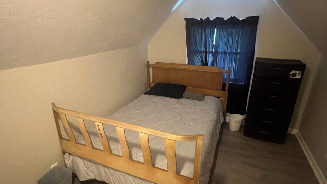 Photo of Bedroom in Toledo