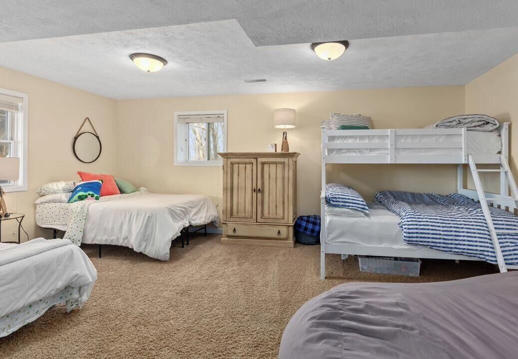 Photo of Bedroom in Coral