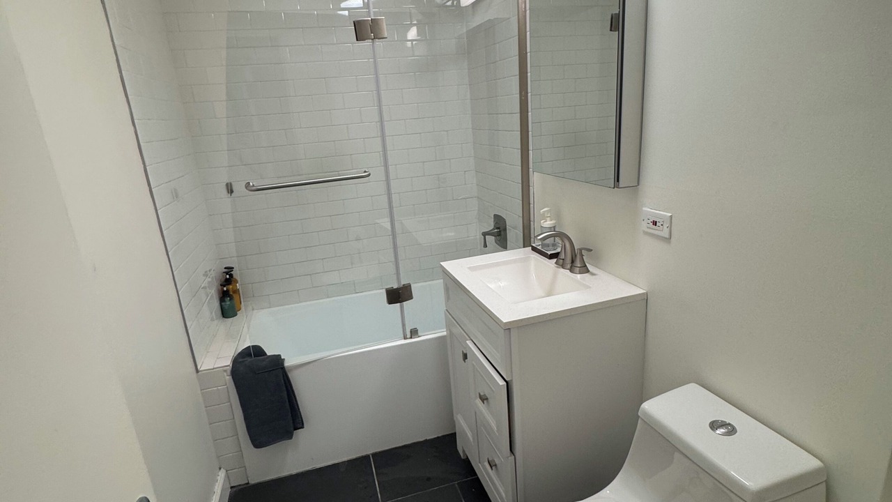 Photo of Bathroom in Old Town Triangle