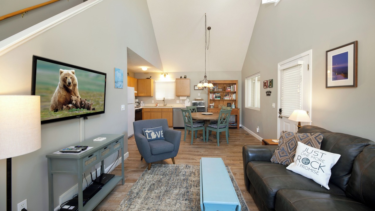 Photo of Livingroom in Glen Arbor