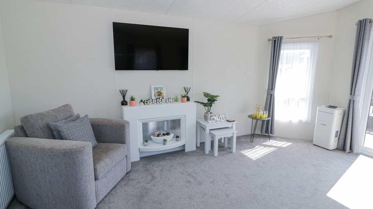 Photo of Livingroom in Evesham