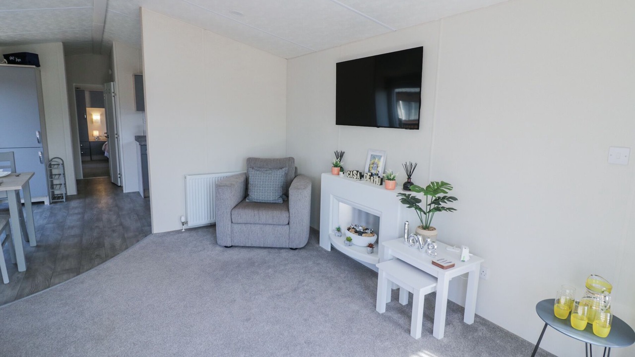 Photo of Livingroom in Evesham