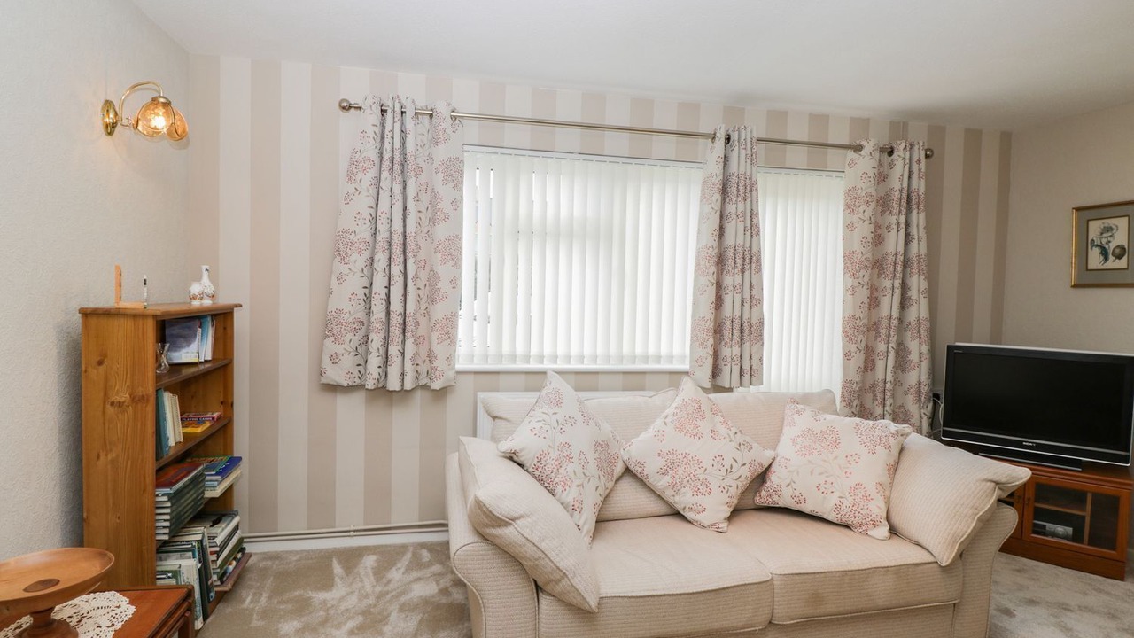 Photo of Livingroom in Bourton