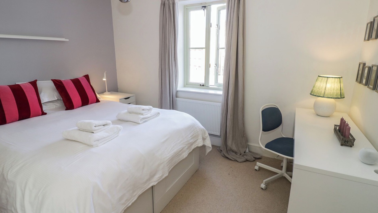 Photo of Bedroom in Lower Lemington
