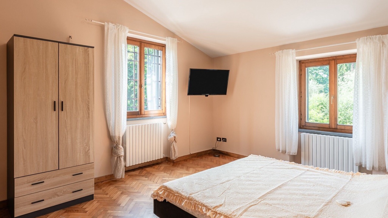 Photo of Bedroom in Capannori