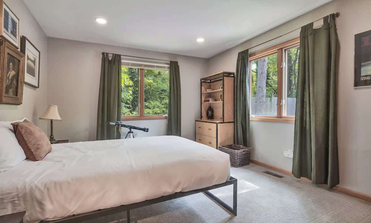 Photo of Bedroom in Bridgman
