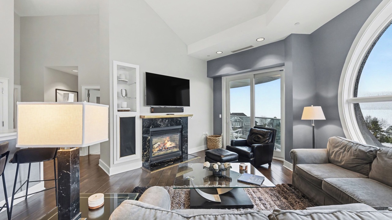 Photo of Livingroom in Bay Harbor