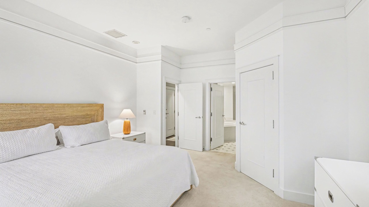 Photo of Bedroom in Bay Harbor