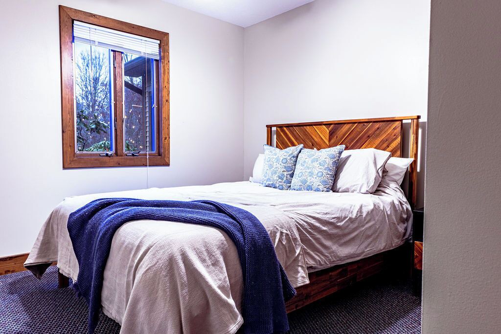 Photo of Bedroom in East Leroy