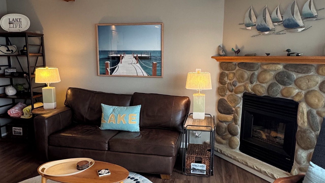 Photo of Livingroom in Onekama