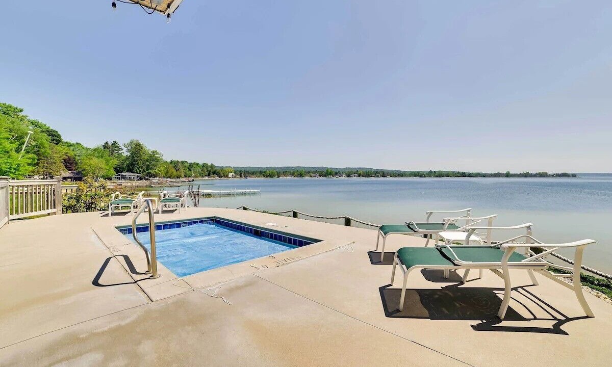 Photo of Patio Balcony in Onekama