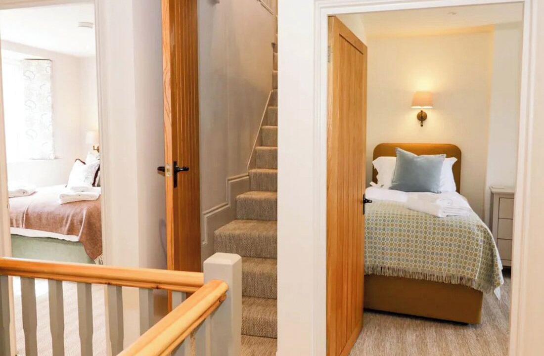 Photo of Bedroom in Broadway