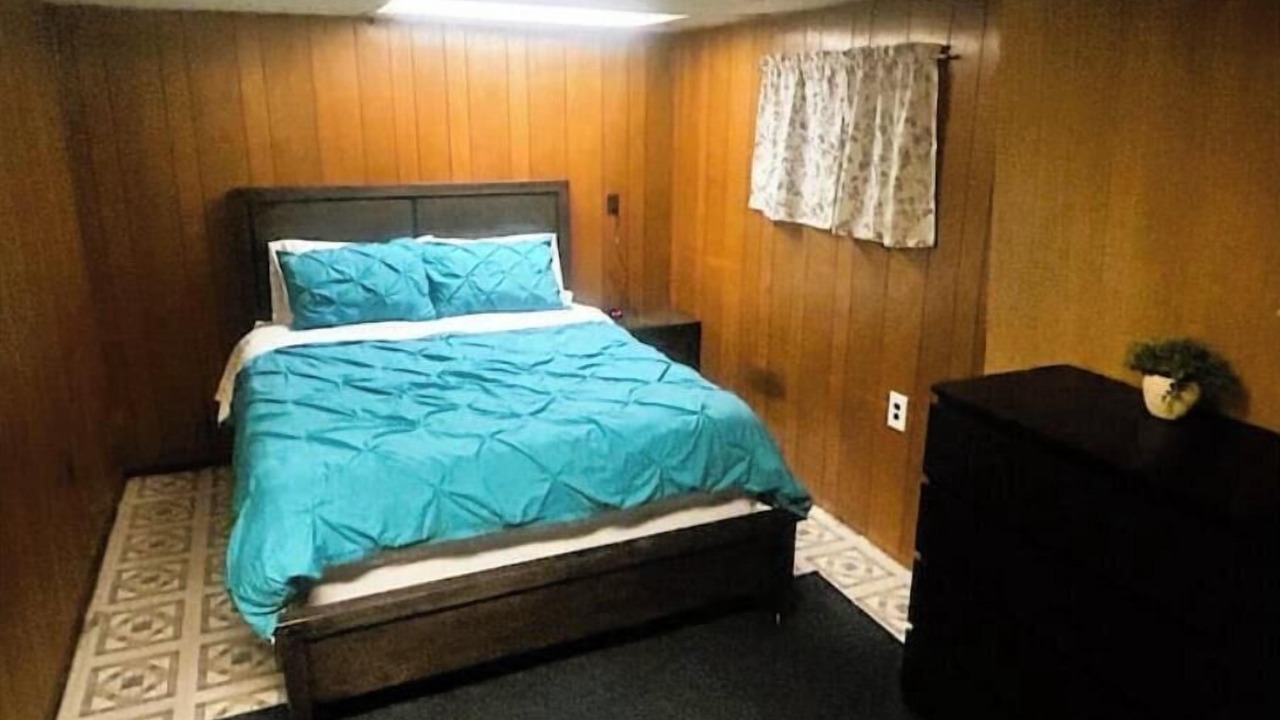 Photo of Bedroom in Westmont