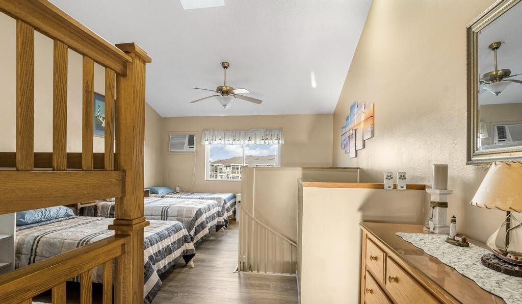 Photo of Bedroom in Oak Harbor