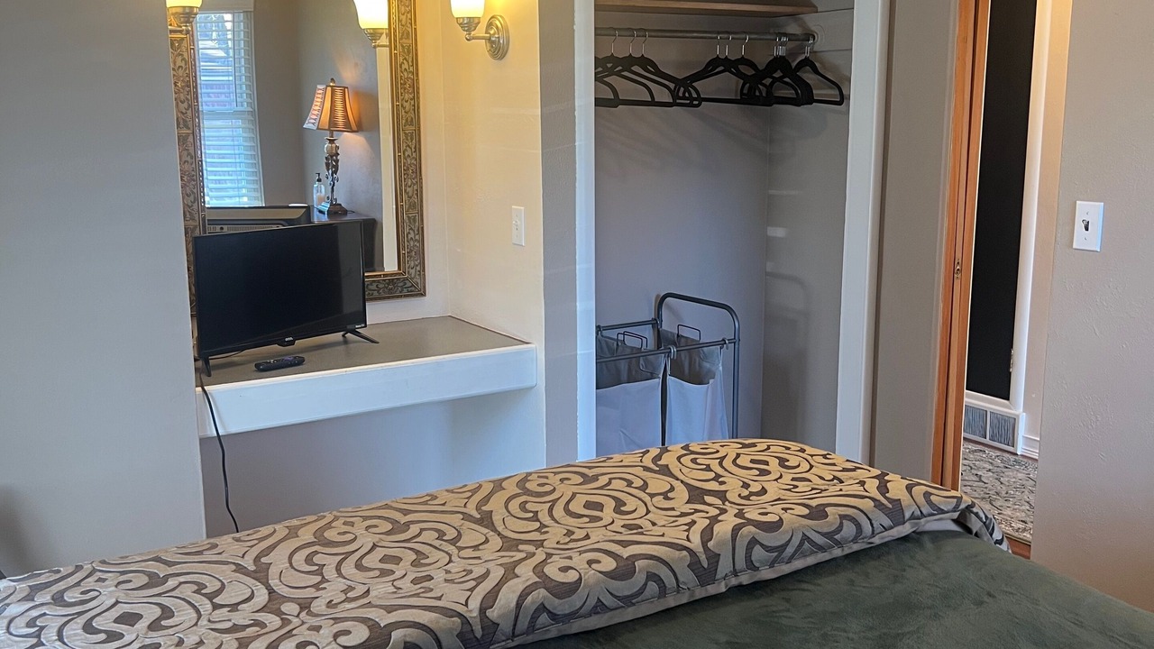 Photo of Bedroom in Midland